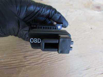 BMW OBD Connector3